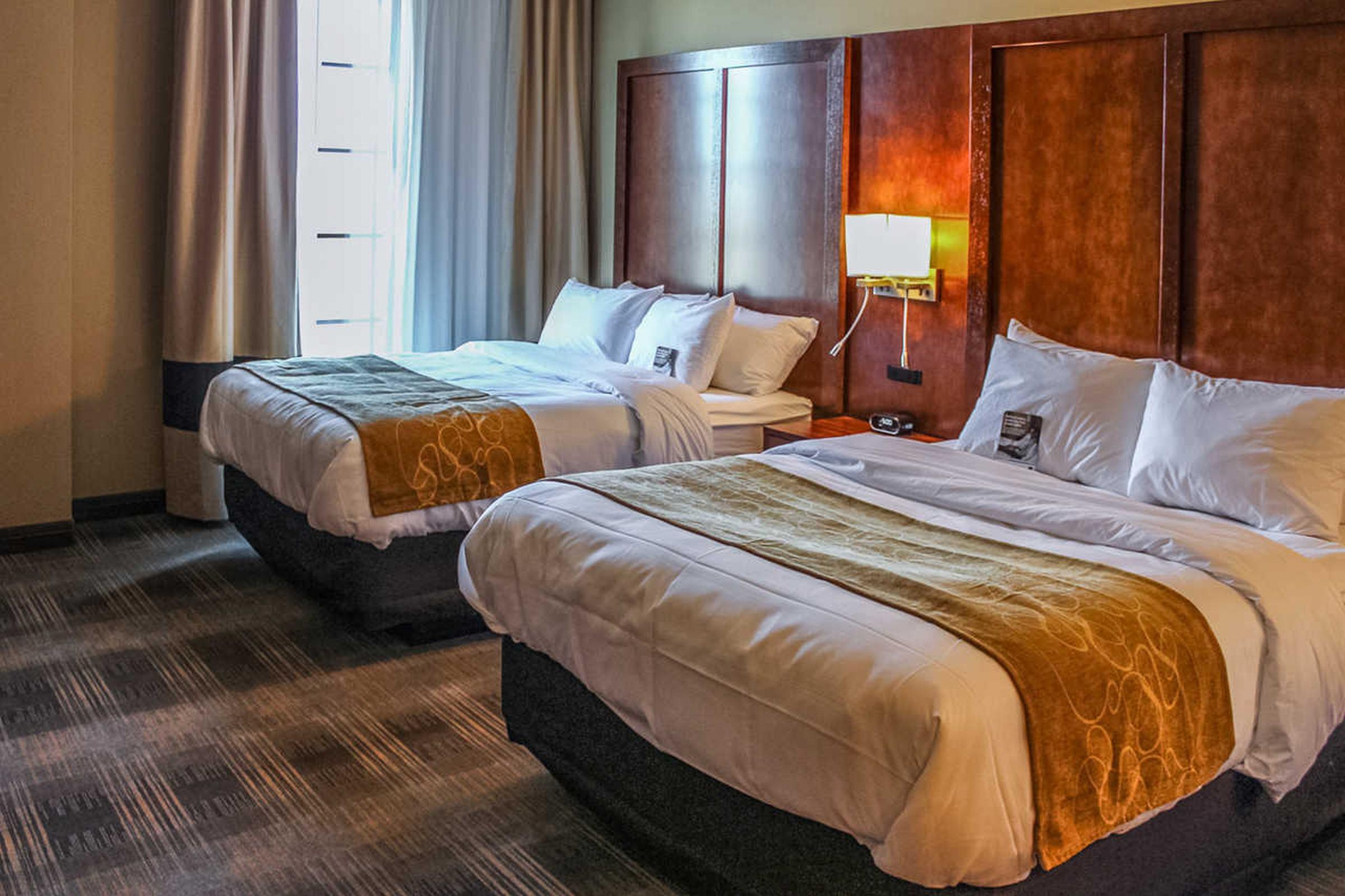 Comfort Suites University Брукінгз Екстер'єр фото