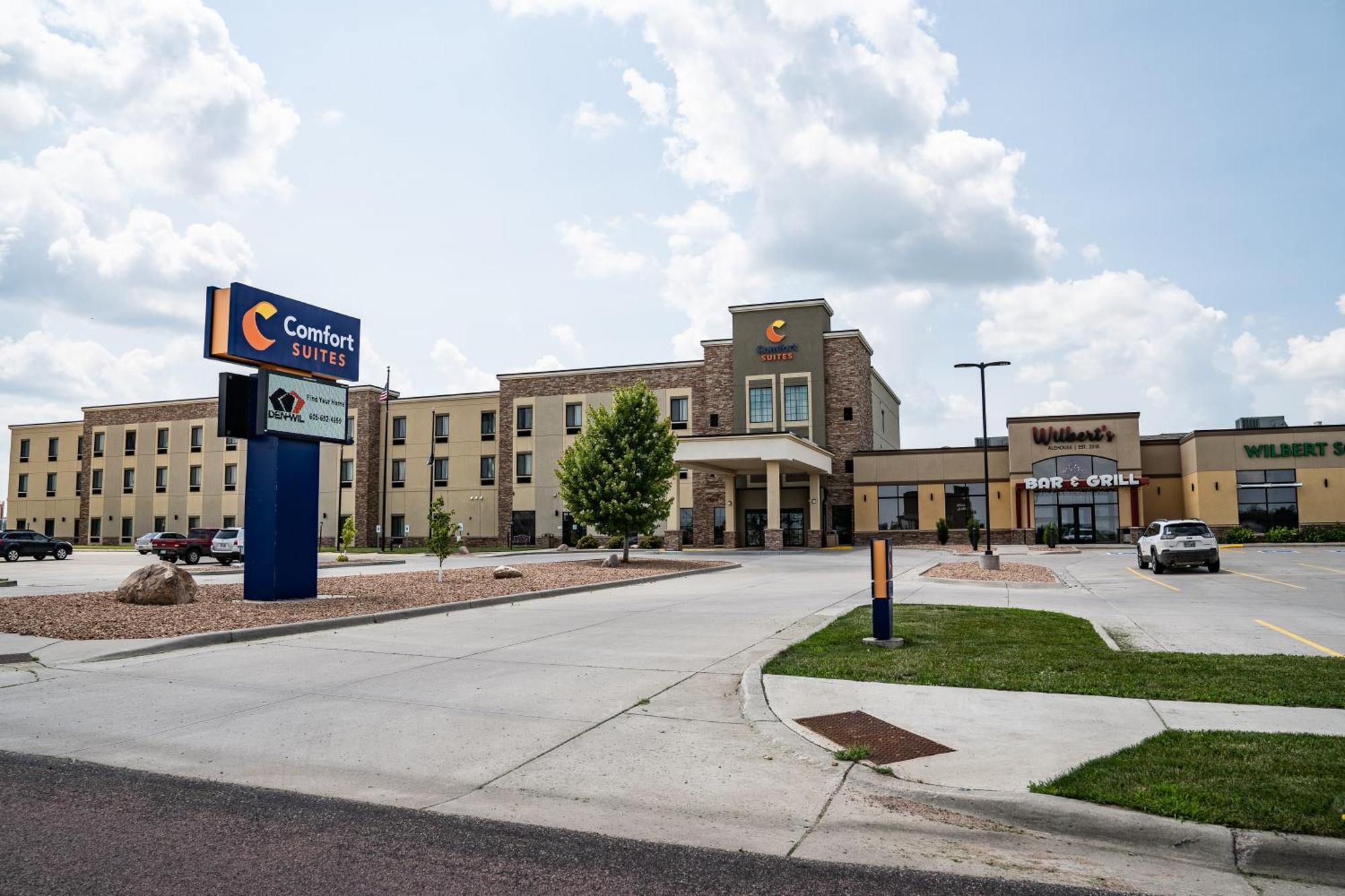 Comfort Suites University Брукінгз Екстер'єр фото